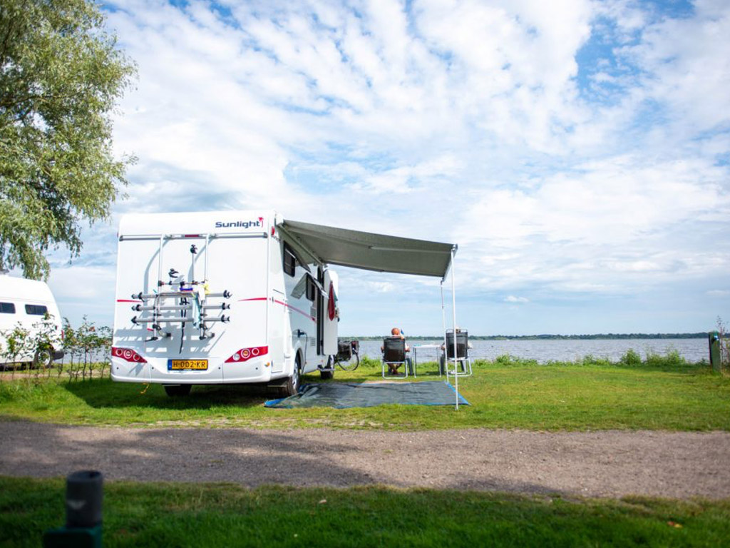 Camping & Vakantiepark Bergumermeer - Kamperen In Sumar - Friesland